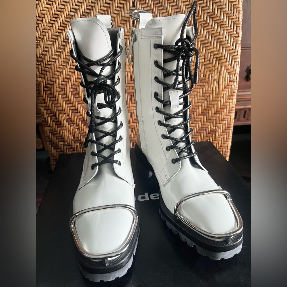 NIB Alexander Wang Kennah Patent White Boots